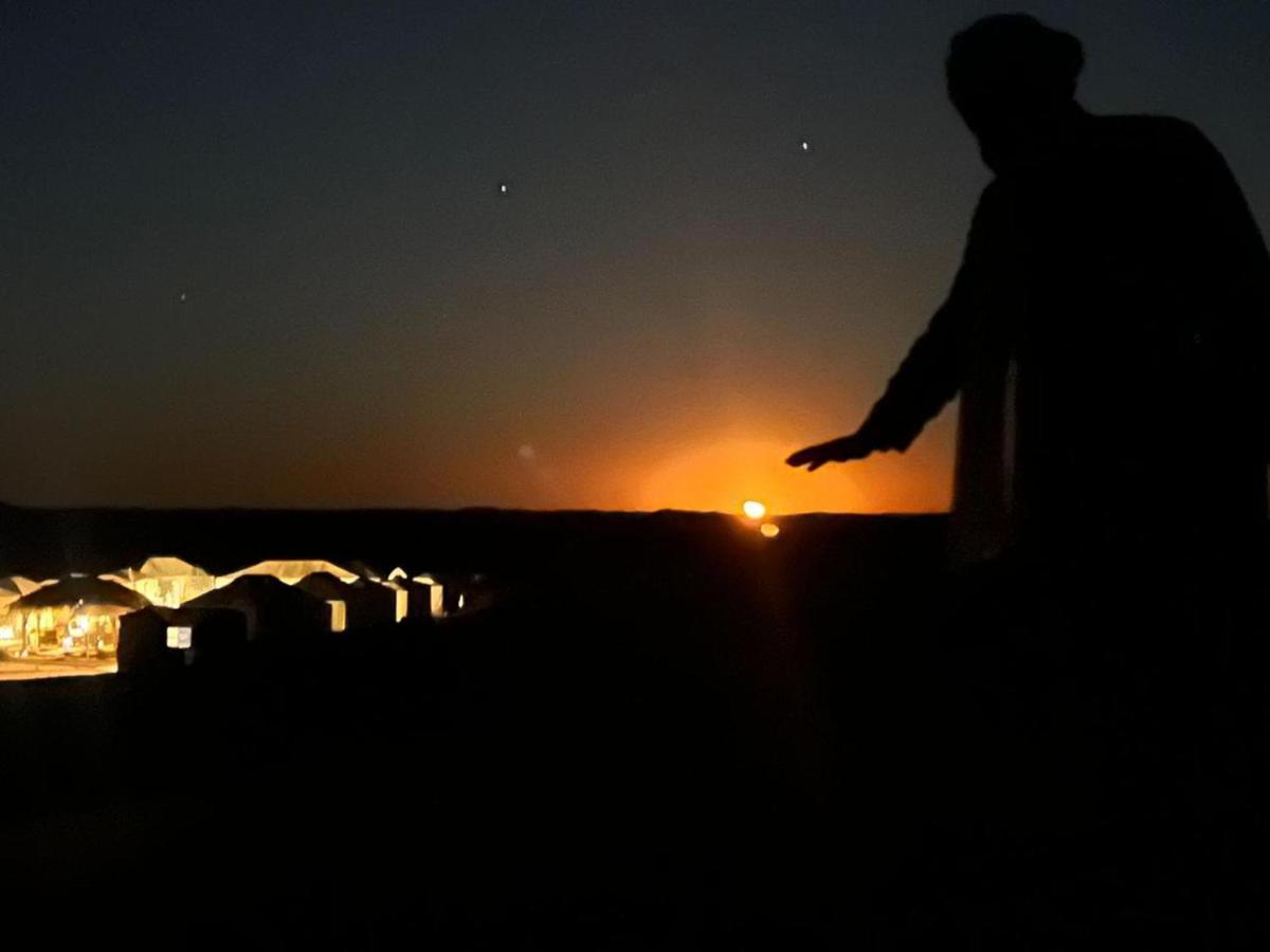 Merzouga Top Luxury Camp Exterior photo
