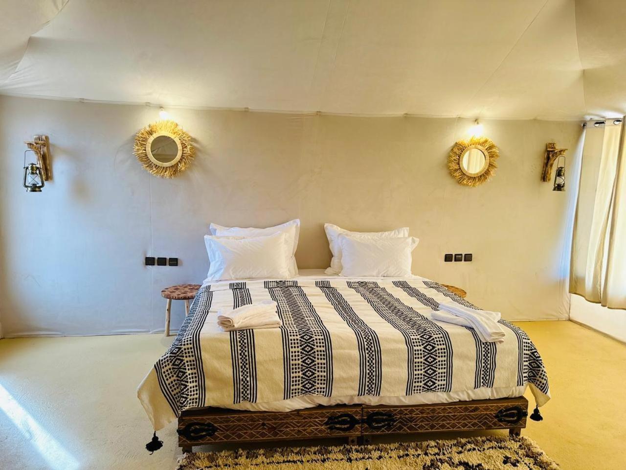 Merzouga Top Luxury Camp Exterior photo